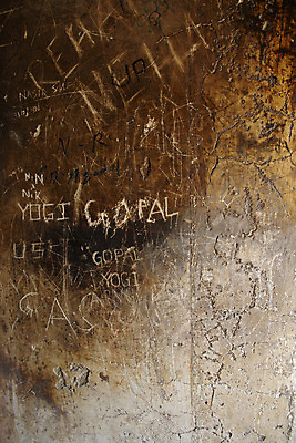 포토 JPG 해외이미지 벽 백그라운드 장난 표면 날씨 추상 사람없음 갈색 손상 도시 거친 떨어짐 선탠 그래피티 묘사 질감 먼지 스크래치 그런지 옛날 해외202004 해외포토 컬러 컨셉 무늬 낙서 그림 파일형식 이미지허브