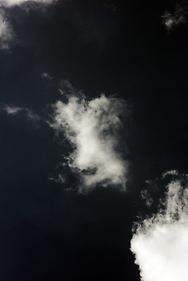 포토 JPG 해외이미지 구름 별 지구 선 여행 교통시설 모션 자연 하늘 날씨 미래 아이디어 풍경 사람없음 야외 파란색 빛 우주 검은색 고층빌딩 어둠 새벽 회색 달 시골 야간 신비 무서움 달빛 가득함 우주선 장면 공상 스카이라인 흐림 폭풍우 수평선 해외202004 해외포토 자연요소 감정 컬러 교통 컨셉 빌딩 비_날씨 자연재해 시설 생태계 파일형식 이미지허브