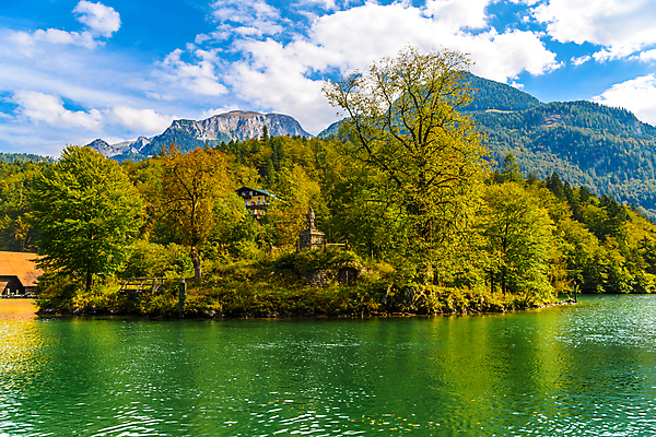 포토 JPG 해외이미지 나무 식물 계절 섬 여행 백그라운드 자연 하늘 아침 조명 산 주택 독일 풍경 사람없음 야외 건물 초록색 물 여름 빛 강 컬러풀 교회 일출 환경 일몰 이탈리아 안개 보트 스위스 언덕 즐거움 알프스 타운 내추럴 강렬 웅장함 해외202004 해외포토 주간 자연요소 건축물 감정 유럽 컬러 배_교통 종교건축 날씨 노을 도시 생태계 파일형식 이미지허브