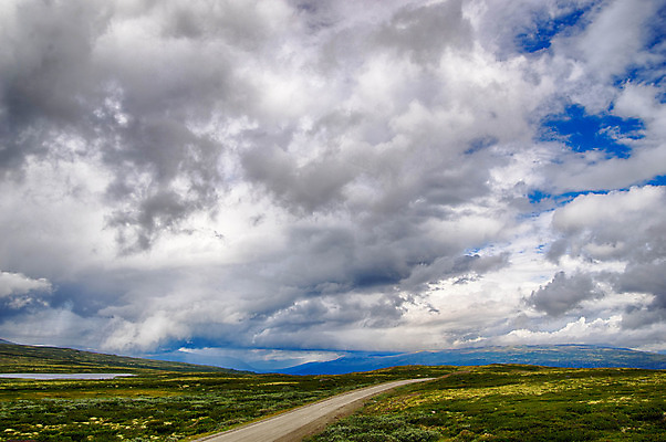 포토 JPG 해외이미지 구름 유럽 호수 여행 하늘 산 노르웨이 풍경 사람없음 물 여름 하이킹 스칸디나비아 해외202004 해외포토 자연요소 계절 나라 레저 파일형식 이미지허브