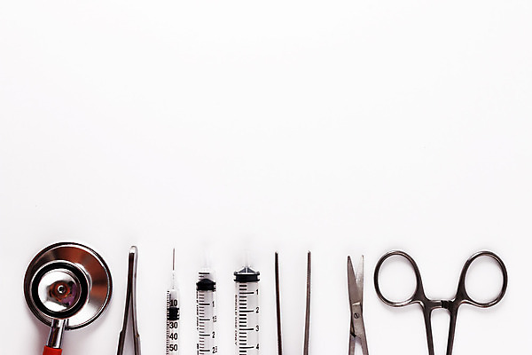 포토 JPG 해외이미지 과학 백그라운드 청진기 탁자 건강 주사기 안전 사람없음 빨간색 사무실 진료 장비 간호사 의사 흰색 도구 업무 수술 닫기 맥박 플라스틱 약국 책상 오브젝트 싱글 치수 튜브 고립 기본 돌봄 복용 진짜 해외202004 해외포토 컬러 가구 비즈니스 의학 의료기기 모션 재질 치료 의료진 작업 파일형식 이미지허브