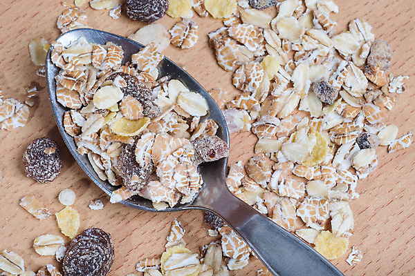 포토 JPG 해외이미지 음식 재료 씨앗 사람없음 목재 쌓기 숟가락 그룹 아침식사 낟알 시리얼 흰배경 날것 흙더미 건포도 고립 뮤즐리 귀리 해외202004 해외포토 나무 식물 백그라운드 모션 포도 곡류 수저 식사 흙 흰색 건과일 파일형식 더미 이미지허브