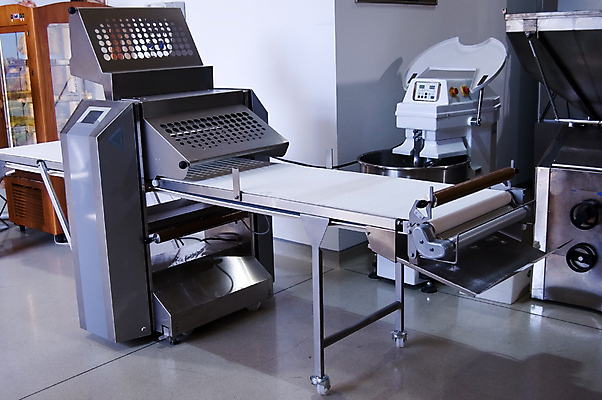 포토 JPG 해외이미지 공장 실내 사람없음 기계 해외202004 해외포토 공업 내부 파일형식 이미지허브