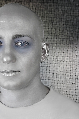 포토 JPG 해외이미지 남자 얼굴 컨셉 미래 한명 사람 파란색 농작물 우주 회색 우주비행사 외계인 흰색 닫기 은색 파일럿 자르기 모험가 사이버 우주선 피부 질감 비전 대머리 안드로이드 침범 가상 스타일 해외202004 해외포토 직업 1 헤어스타일 컬러 농업 모션 신체부위 미확인물체 로봇 파일형식 이미지허브