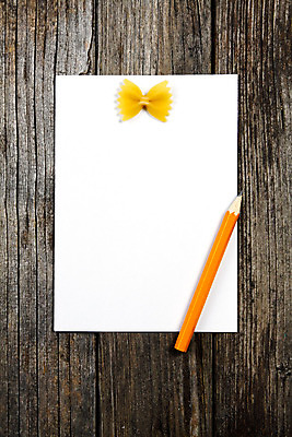 포토 JPG 해외이미지 학생 교육 종이 백그라운드 비즈니스 텍스트 학교 파스타 사람없음 목재 책 사무실 연필 펜 쪽지 공책 장비 정보 흰색 기록 메시지 계획 오브젝트 메뉴 교과서 문서 복고 페이지 공지사항 시트 패드 북마크 목차 해외202004 해외포토 나무 컬러 컨셉 재료 문구용품 학용품 교재 서양음식 필기구 파일형식 이미지허브