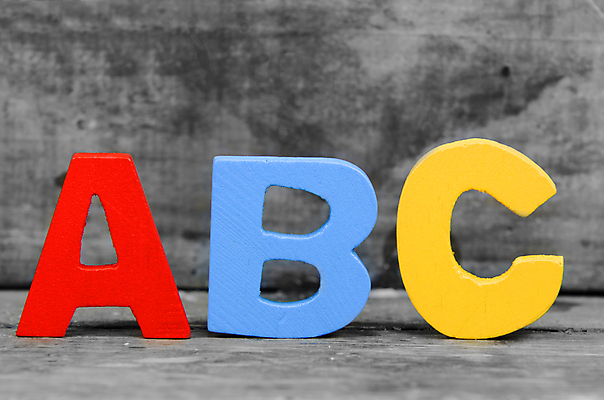 포토 JPG 해외이미지 알파벳 사람없음 목재 가로 장난감 노란색 편지 해외202004 해외포토 나무 영어 컬러 재료 파일형식 이미지허브