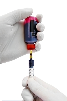 포토 JPG 해외이미지 손 장갑 잉크 주사기 사람없음 장비 흰색 액체 변화 인쇄 컨테이너 플라스틱 자주색 가득함 오브젝트 탱크 충전 교체 로딩 해외202004 해외포토 잡화 산업 컬러 컨셉 의료기기 재질 신체부위 파일형식 이미지허브