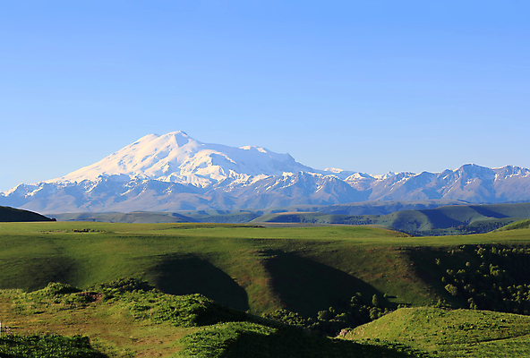 포토 JPG 해외이미지 나무 계절 유럽 여행 잎 겨울 자연 산 파노라마 풍경 경사 사람없음 야외 목재 초록색 얼음 추위 바위 흰색 눈송이 정상 숲 땅 고도 언덕 산등성이 빙하 서리 러시아 절정 로키산맥 해외202004 해외포토 자연요소 식물 나라 컬러 재료 눈_날씨 촬영기법 돌_바위 생태계 파일형식 이미지허브