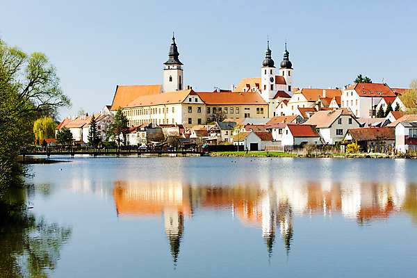포토 JPG 해외이미지 외관 유럽 여행 고건축 건축양식 주택 사람없음 야외 건물 도시풍경 반사 교회 궁전 세계문화유산 도시 세계여행 성 역사 체코 타운 보헤미아 옛날 모라비아 해외202004 해외포토 건축물 건축 나라 종교건축 풍경 세계 문화재 파일형식 이미지허브