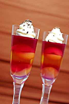 포토 JPG 해외이미지 과일 디저트 사람없음 초콜릿 달콤 맛 설탕 크림 젤리 칼로리 푸딩 휘핑크림 해외202004 해외포토 음식 컨셉 휘핑 파일형식 이미지허브