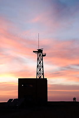 포토 JPG 해외이미지 실루엣 산업 오렌지 사람없음 건물 일몰 새벽 해외202004 해외포토 자연요소 건축물 과일 촬영기법 노을 파일형식 이미지허브