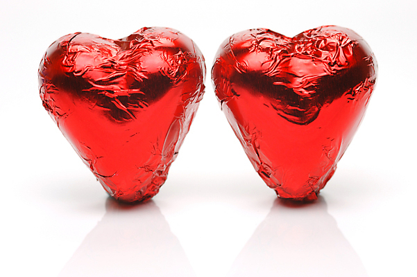 포토 JPG 해외이미지 음식 포장 사탕 사랑 사람없음 빨간색 초콜릿 흰색 하트 마음 고립 해외202004 해외포토 모양 감정 컬러 디저트 파일형식 이미지허브