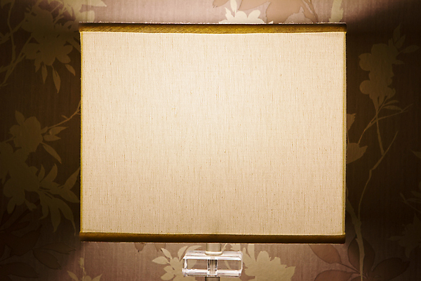 포토 JPG 해외이미지 라이프스타일 디자인 벽 가구 패턴 비즈니스 공 교실 탁자 호텔 휴식 아파트 주택 실내 서기 사람없음 내부 목재 장식 책 빛 펜 검은색 어둠 침실 방 덮개 흰색 침대 램프 기록 잠 고급 은색 야간 작음 그늘 책상 복고 정사각형 넘어짐 옛날 해외202004 해외포토 자연요소 도형 나무 교육 컬러 생활용품 컨셉 무늬 재료 학교 모션 숙소 조명 건물 생활 필기구 뚜껑 크기 파일형식 이미지허브