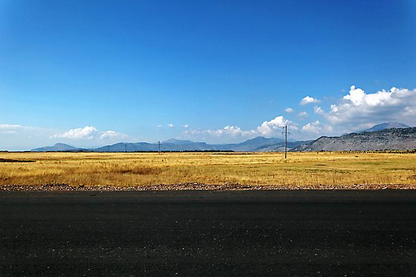 포토 JPG 해외이미지 밭 농업 사람없음 농작물 농장 농경지 시골 땅 밀 발칸반도 알바니아 해외202004 해외포토 산업 곡류 파일형식 남유럽 이미지허브