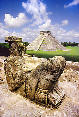 포토 JPG 해외이미지 멕시코 사람없음 태양 조각상 사찰 폐허 피라미드 희생 마야 해외202004 해외포토 자연요소 건축물 북아메리카 종교건축 조형물 마야문명 랜드마크 파일형식 이미지허브