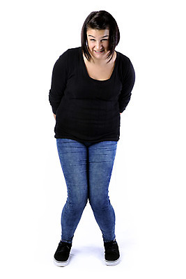 포토 JPG 해외이미지 백인 손 여자 다이어트 스트레스 건강 한명 사람 성인 10대 약 고통 흰색 표현 질병 순환 문제 긴장 내추럴 고립 기간 돌봄 복근 해외202004 해외포토 서양인 1 감정 컬러 의학 모션 청소년 근육 신체부위 파일형식 이미지허브