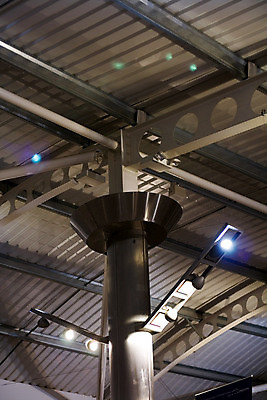 포토 JPG 해외이미지 유리 지붕 추상 전등 조명 사람없음 빛 금속 오브젝트 해외202004 해외포토 무늬 재질 파일형식 이미지허브