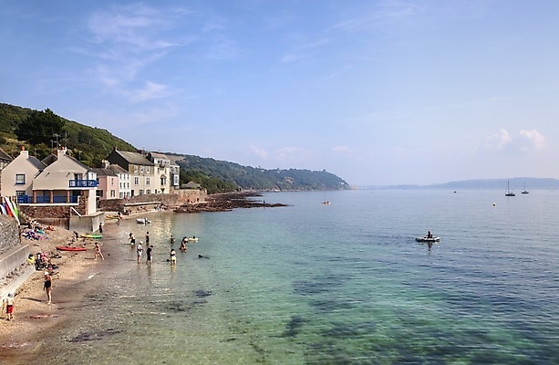 포토 JPG 해외이미지 영어 유럽 어린이 바다 휴가 영국 잉글랜드 사람 사람없음 여름 태양 타운 유럽연합 콘월 해외202004 해외포토 자연요소 문자 계절 나라 도시 파일형식 이미지허브