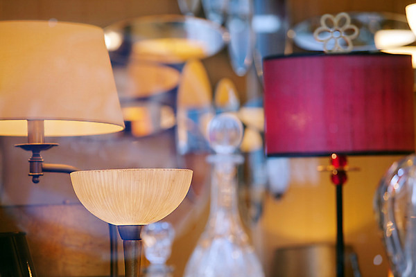 포토 JPG 해외이미지 라이프스타일 건축물 산업 전통문화 백그라운드 패턴 유리 유리병 조명 미술 사람없음 장식 가로 빨간색 빛 인테리어 컬러풀 노란색 상점 금속 장비 램프 재산 선택 상품 네덜란드 소매 빛망울 스타일 시리즈 해외202004 해외포토 전통 디자인 건축 유럽 문화 컬러 컨셉 무늬 재질 병_용기 문화예술 생활 금융 파일형식 이미지허브