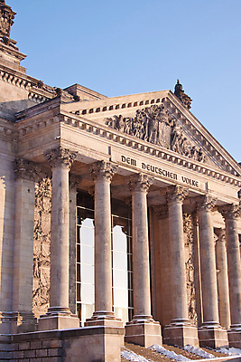 포토 JPG 해외이미지 전통 외관 유럽 문화 여행 비즈니스 건축양식 하늘 주택 독일 사람없음 건물 파란색 여행객 탑 바위 기둥 도시 센터 역사 아치 복고 전쟁 장면 베를린 일반 국회 옛날 정부 정치 해외202004 해외포토 건축물 건축 나라 컬러 사람 돌_바위 파일형식 이미지허브