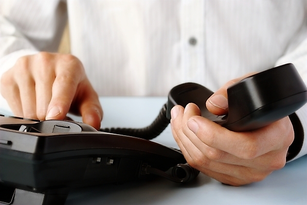 포토 JPG 해외이미지 손 선 컨셉 비즈니스 통신 손가락 회의 대화 사람 사람없음 스마트폰 사무실 숫자 검은색 장비 수확 잡기 업무 코드 연결 플라스틱 종업원 전화기 오브젝트 수화기 서비스 복고 부름 비서 다이얼 소통 넘어짐 옛날 지원 키패드 해외202004 해외포토 직업 문자 컬러 농업 모션 재질 말하기 신체부위 핸드폰 스마트기기 작업 파일형식 이미지허브