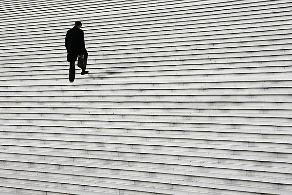 포토 JPG 해외이미지 남자 산업 돈 비즈니스 창문 하늘 사람없음 건물 그래픽 사무실 탑 고층빌딩 프랑스 도시 업무 상업 천연기념물 파리(프랑스) 해외202004 해외포토 건축물 유럽 사람 빌딩 작업 재산 파일형식 이미지허브