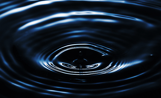 포토 JPG 해외이미지 물결 백그라운드 사람없음 물방울 남색 파동 물결파장 해외202004 해외포토 컬러 순간포착 파일형식 이미지허브