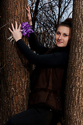 포토 JPG 해외이미지 모델 손 여자 꽃 꽃다발 꽃무늬 자연 휴식 건강 한명 사람 성인 초록색 유행 우아함 스노드롭 스타일 해외202004 해외포토 식물 1 컬러 컨셉 무늬 신체부위 생태계 파일형식 이미지허브