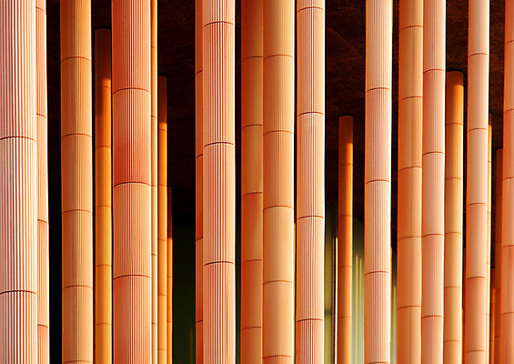 포토 JPG 해외이미지 모양 디자인 외관 백그라운드 패턴 회사 비즈니스 건축양식 창문 유리 벽지 하늘 추상 미래 기술 사람없음 건물 그래픽 물 금융 파란색 빛 탑 금속 도시 스페인 큼 묘사 질감 철강 해외202004 해외포토 자연요소 건축물 건축 유럽 컬러 컨셉 무늬 재질 경제 크기 파일형식 이미지허브