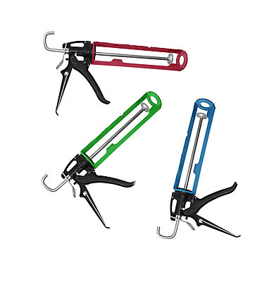 포토 JPG 해외이미지 직업 손 노동자 사람없음 목재 빨간색 파란색 총 공구 잡기 업무 플라스틱 목수 시트 판매원 건축업자 노즐 방수 실리콘 접착제 합판 해외202004 해외포토 나무 건축 무기 컬러 재료 모션 재질 신체부위 도구 작업 풀_접착제 파일형식 이미지허브