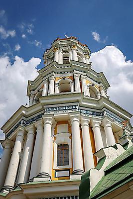 포토 JPG 해외이미지 전통 기독교 종교 사람없음 교회 탑 첨탑 수도원 종탑 동유럽 우크라이나 해외202004 해외포토 건축물 유럽 종교건축 건물 파일형식 이미지허브