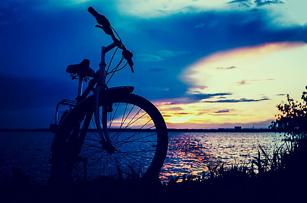 포토 JPG 해외이미지 라이프스타일 행복 실루엣 아시아 호수 스포츠 여행 백그라운드 오렌지 자연 휴가 산 건강 풍경 취미 사람없음 야외 물 여름 파란색 운동 태양 일출 자전거 일몰 바퀴 승차 저녁 연습 순환 주말 바이킹 혼자 수평선 해외202004 해외포토 자연요소 계절 감정 나라 컬러 과일 모션 촬영기법 생활 노을 바이크 야간 생태계 파일형식 이미지허브
