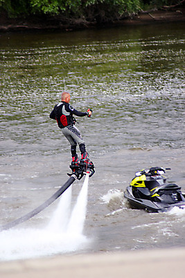 포토 JPG 해외이미지 나무 라이프스타일 호수 스포츠 파도 바다 포즈 백그라운드 휴가 스키 새로움 사람 사람없음 야외 물 강 점프 힘 보트 떨어짐 숲 묘기 속도 쇼 분무기 제트기 보여주기 해외202004 해외포토 자연요소 식물 컨셉 배_교통 모션 겨울스포츠 비행기 생활 파일형식 이미지허브