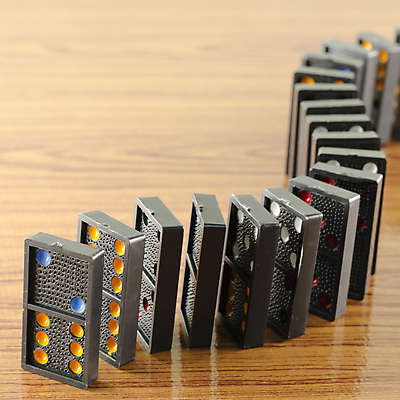 포토 JPG 해외이미지 서기 사람없음 일렬 도미노 해외202004 해외포토 모션 파일형식 이미지허브