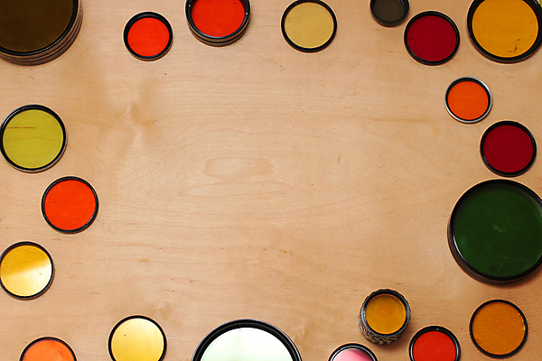 포토 JPG 해외이미지 직업 디자인 백그라운드 오렌지 유리 프레임 기술 미술 사람없음 목재 빨간색 파란색 빛 노란색 카메라 금속 검은색 사진촬영 장비 수확 원형 구멍 필름 묘사 그림 복고 심플 흙더미 옛날 필터 해외202004 해외포토 도형 나무 컬러 농업 과일 재료 재질 문화예술 전자제품 촬영 흙 파일형식 더미 이미지허브