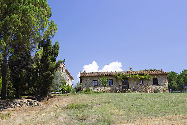 포토 JPG 해외이미지 나무 계절 유럽 밭 자연 주택 풍경 사람없음 초록색 농장 와인 봄 이탈리아 시골 빌라 언덕 포도밭 포도나무 양조장 토스카나 해외202004 해외포토 식물 나라 컬러 농업 주류 건물 과일나무 생태계 파일형식 이미지허브