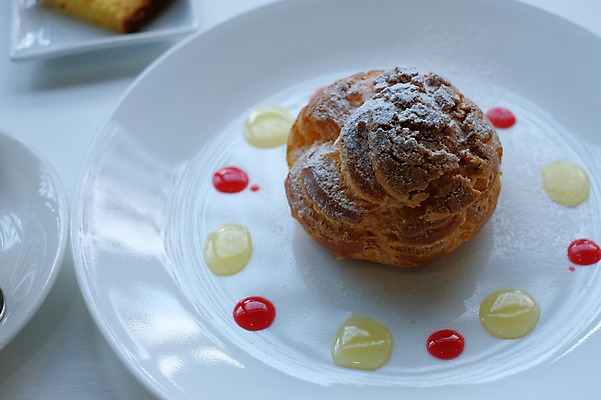 포토 JPG 접시 빵 근접촬영 사람없음 음식데코레이션 국내포토 식기 음식 뷰포인트 파일형식