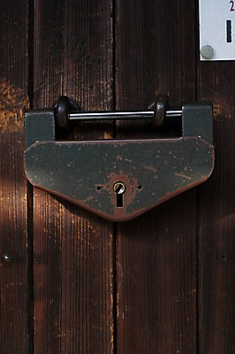 포토 JPG 주간 자물쇠 사람없음 야외 일본 대문 나무문 일본가옥 국내포토 자연요소 아시아 목재 문 일본전통 파일형식