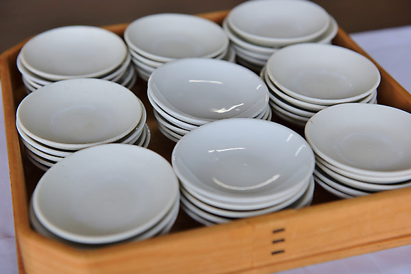 포토 JPG 접시 쟁반 근접촬영 사람없음 도자기 사기그릇 오브젝트 국내포토 그릇 식기 뷰포인트 파일형식