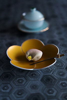 포토 JPG 접시 음식 실내 사람없음 아웃포커스 모찌 일본음식 국내포토 식기 촬영기법 내부 파일형식