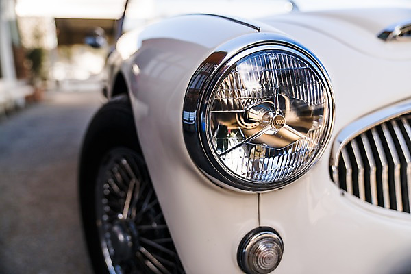 포토 JPG 주간 자동차 사람없음 야외 아웃포커스 전조등 국내포토 자연요소 육상교통 조명 촬영기법 파일형식