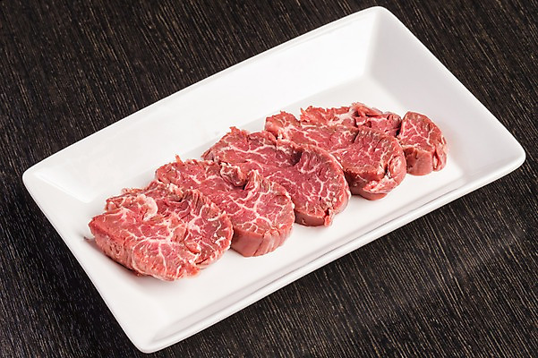 포토 JPG 접시 음식 식재료 생고기 육류 사람없음 소고기 국내포토 식기 파일형식