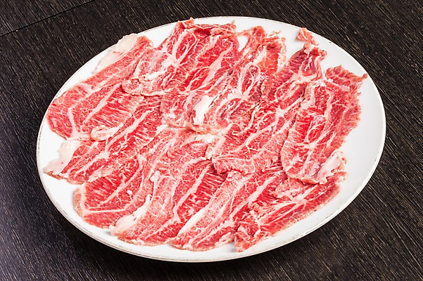 포토 JPG 접시 음식 식재료 생고기 육류 사람없음 소고기 국내포토 식기 파일형식