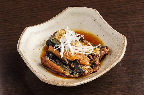 포토 JPG 접시 음식 어류 사람없음 생선요리 생선조림 일본음식 국내포토 식기 수중동물 조림 파일형식