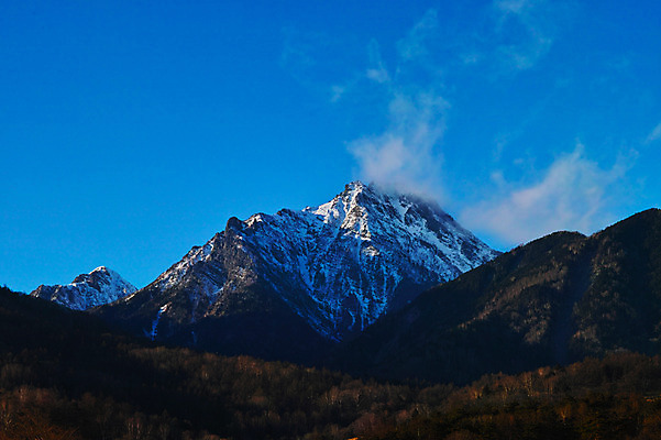포토 JPG 주간 구름 자연 하늘 산 풍경 사람없음 야외 눈 국내포토 자연요소 날씨 생태계 파일형식