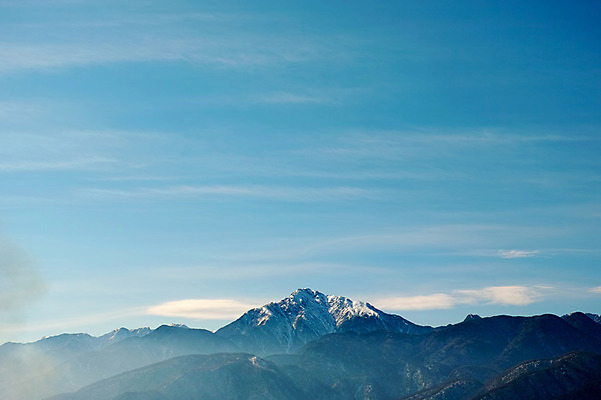 포토 JPG 주간 구름 자연 하늘 산 풍경 사람없음 야외 산등성이 만년설 국내포토 자연요소 생태계 파일형식