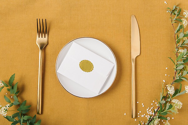 포토 JPG 접시 꽃 결혼 백그라운드 포크 사람없음 공백 나이프 오브젝트 청첩장 결혼소품 웨딩테이블 카피스페이스 국내포토 식물 식기 탁자 카드_감사 이벤트 칼 파일형식