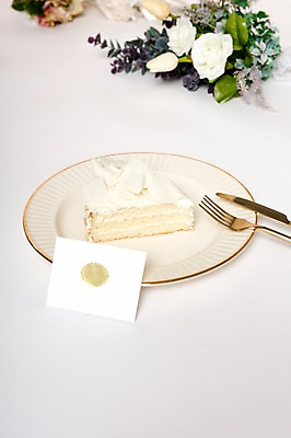 포토 JPG 꽃 결혼 백그라운드 포크 사람없음 케이크 공백 나이프 오브젝트 청첩장 결혼소품 웨딩테이블 카피스페이스 국내포토 식물 식기 탁자 디저트 카드_감사 이벤트 칼 파일형식