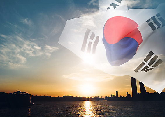 PSD 구름 편집 편집이미지 하늘 한국 빌딩 사람없음 강 노을 도시 태극기 태극 애국심 이미지편집 자연요소 문양 아시아 건물 국기 파일형식 건축물 나라 건축