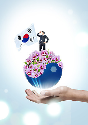 PSD 편집 편집이미지 손 남자 한손 한국 서기 20대 성인 두명 신체부위 한국인 깃발 관찰 비즈니스맨 태극기 삼일절 태극 무궁화 애국심 광복절 이미지편집 문양 꽃 아시아 비즈니스 모션 사람 동양인 청년 공휴일 직장인 국기 국경일 파일형식